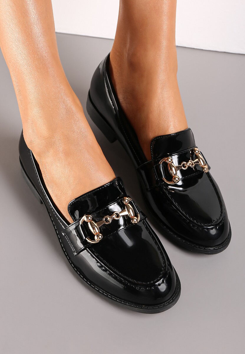 Czarne Mokasyny z Cholewką przed Kostkę z Metalową Ozdobą Bava