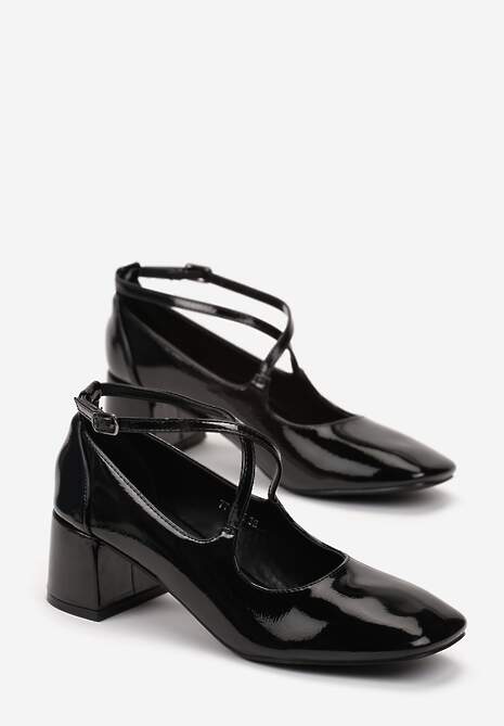 Czarne Lakierowane Czółenka na Obcasie ze Skrzyżowanymi Paseczkami Swetto