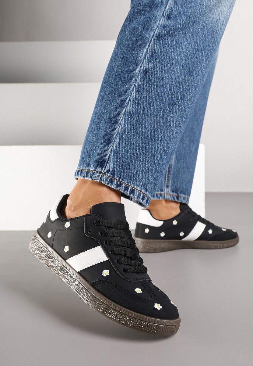 Czarne Sneakersy Tenisówki Ozdobione Kwiatkami Zummine