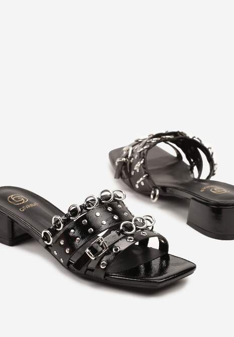 Czarne Klapki z Ćwiekami i Nitami na Kwadratowym Obcasie Meviona