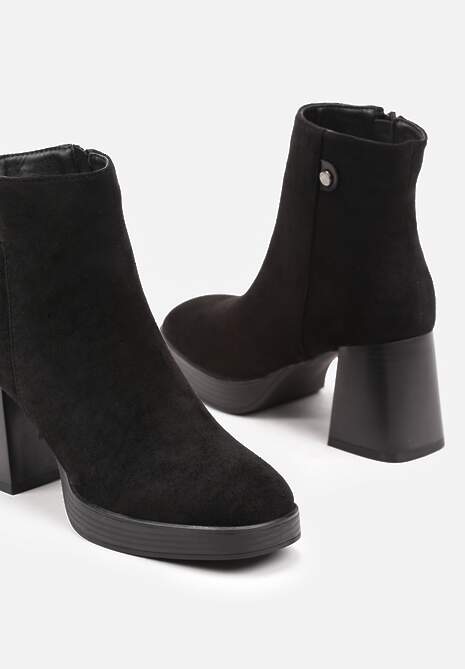 Czarne Ocieplane Botki na Słupku Irissaura