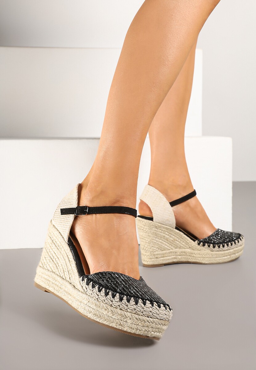 Złote Sandały na Koturnie w Typie Espadryli Ozdobione Plecionką Akiora