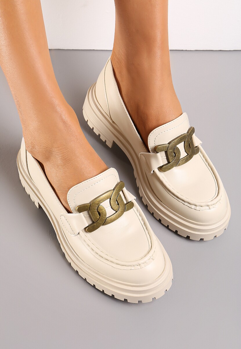 Beżowe Mokasyny na Grubej Podeszwie z Metalową Ozdobą Cantia