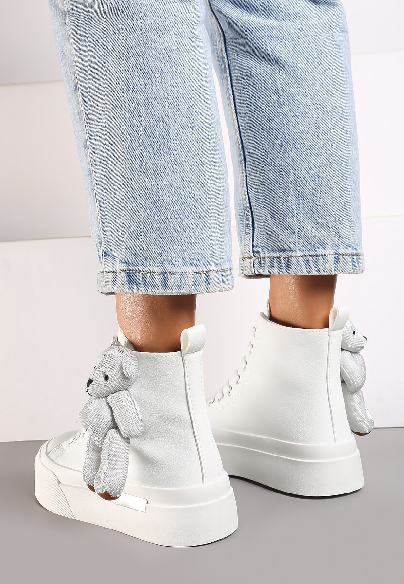 Białe Trampki za Kostkę na Grubej Podeszwie z Aplikacją w Kształcie Misia Ivarina