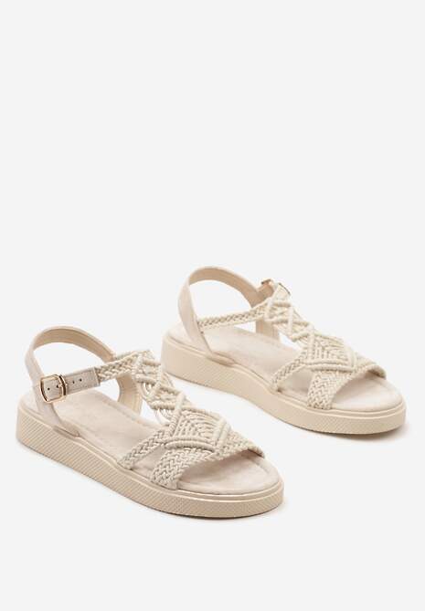 Beżowe Klasyczne Sandały na Płaskiej Podeszwie z Ażurowym Zdobieniem i Zapięciem przy Kostce Moonque