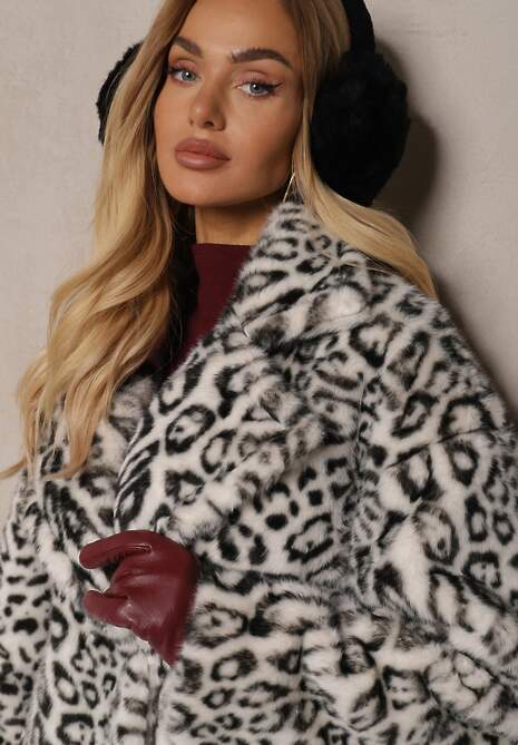 Biała Futrzana Kurtka w Panterkowy Print z Kieszeniami Delinnea