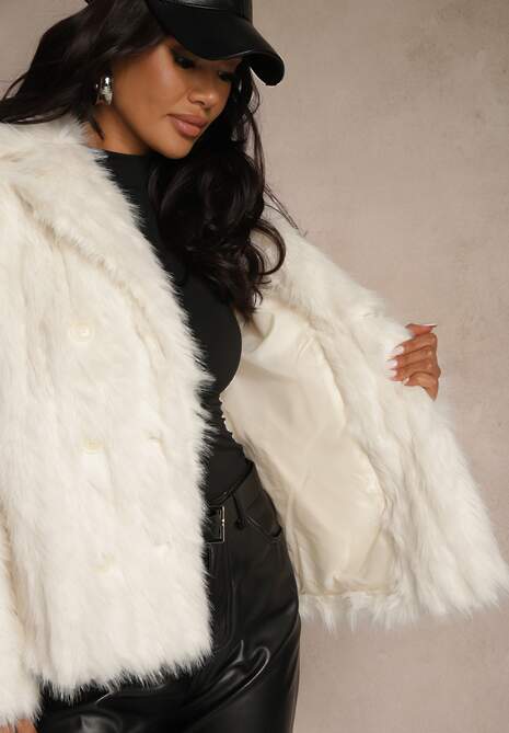 Jasnobeżowa Krótka Kurtka Futerko o Jednorzędowym Kroju z Kołnierzem Alindrie