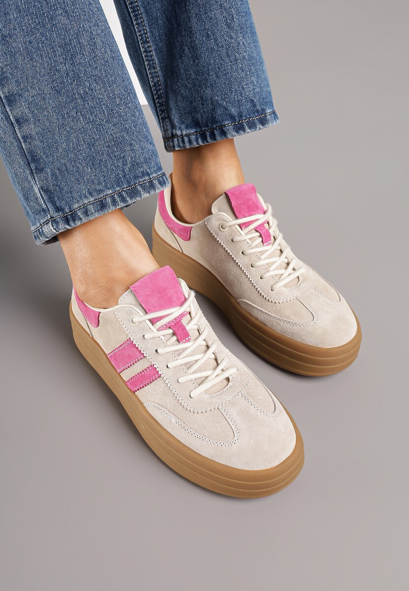 Beżowo-Fuksjowe Sneakersy Zamszowe na Platformie ze Skórzaną Wkładką Ozdobione Paskiem Adivrie