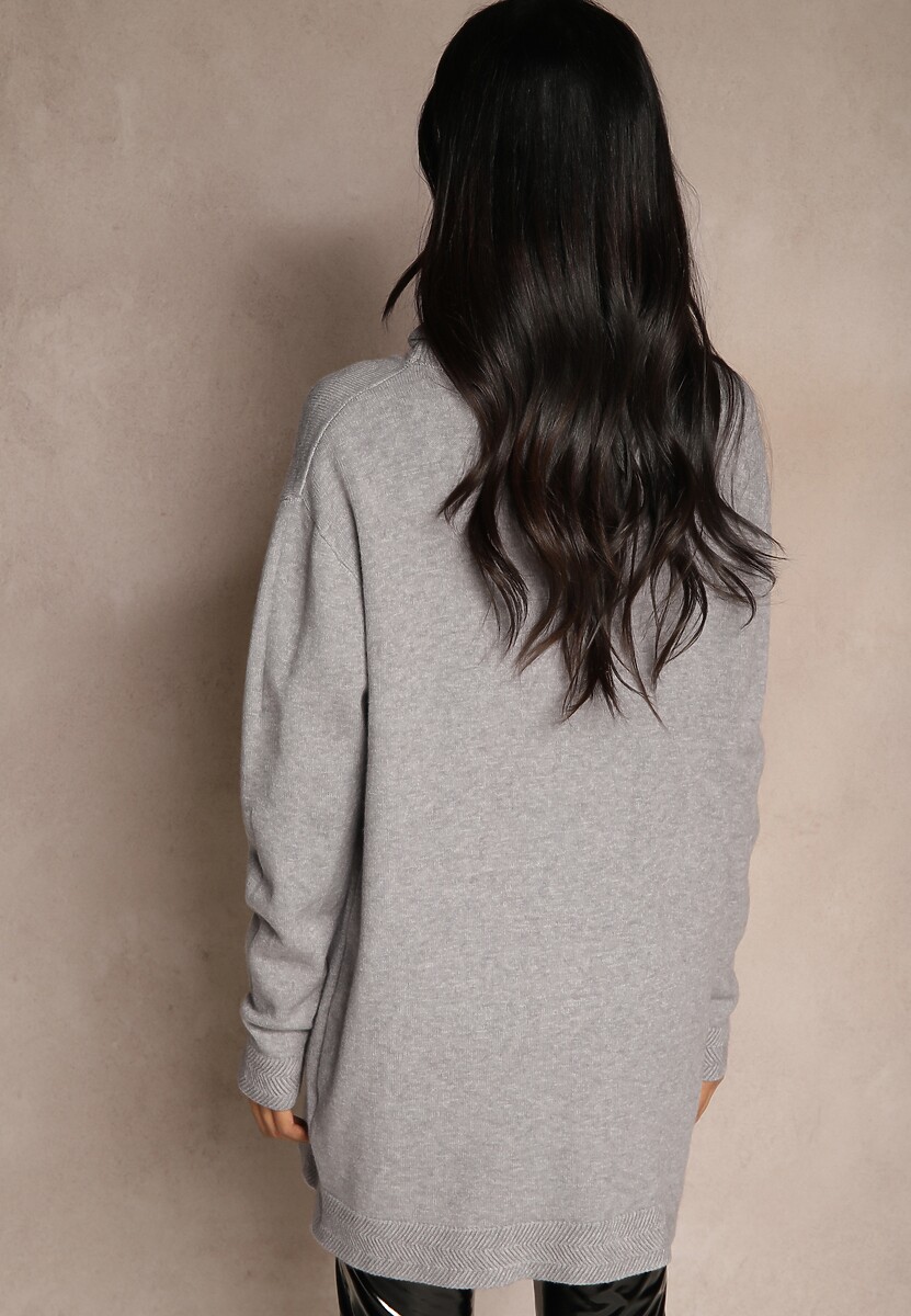 Jasnoszary Casualowy Golf Oversize z Wiskozą i Modalem Emira