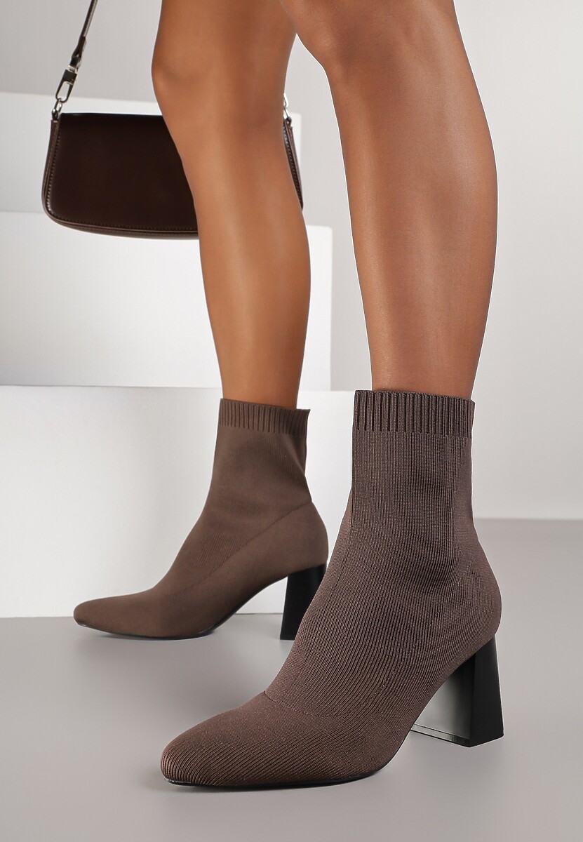 Brązowe Botki Vices na Słupku ze Skarpetową Cholewką Adanelle