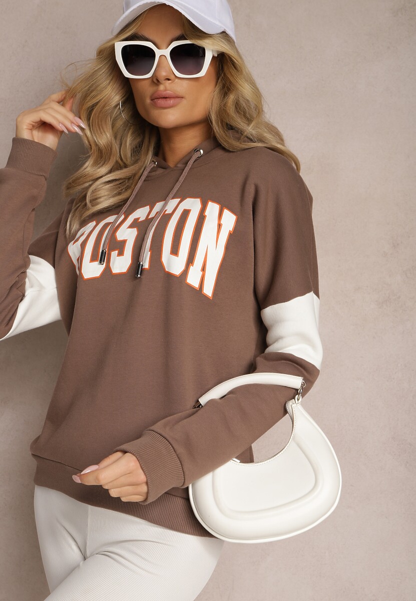 Brązowa Bawełniana Bluza z Kapturem w Amerykańskim Stylu z Napisem i Polarem Iocaste