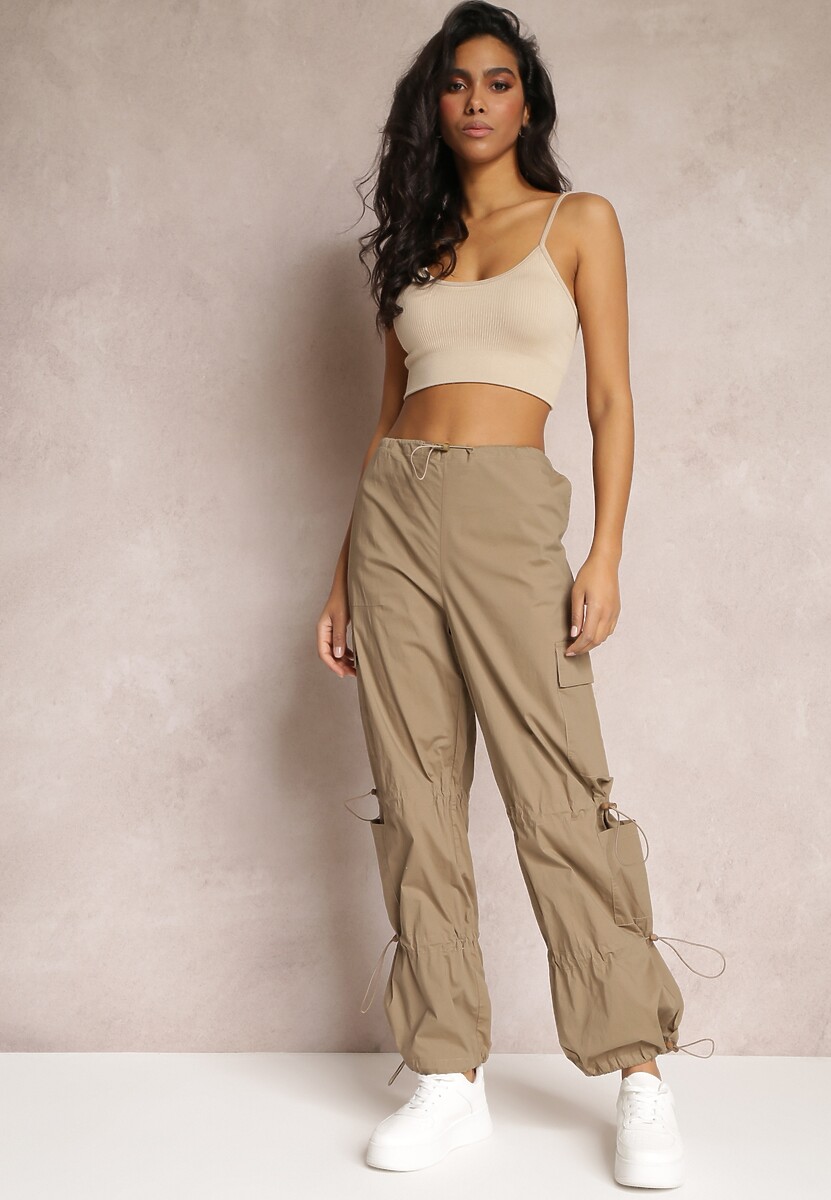 Beżowe Spadochronowe Spodnie Cargo z Regulowanymi Stoperami Sterise