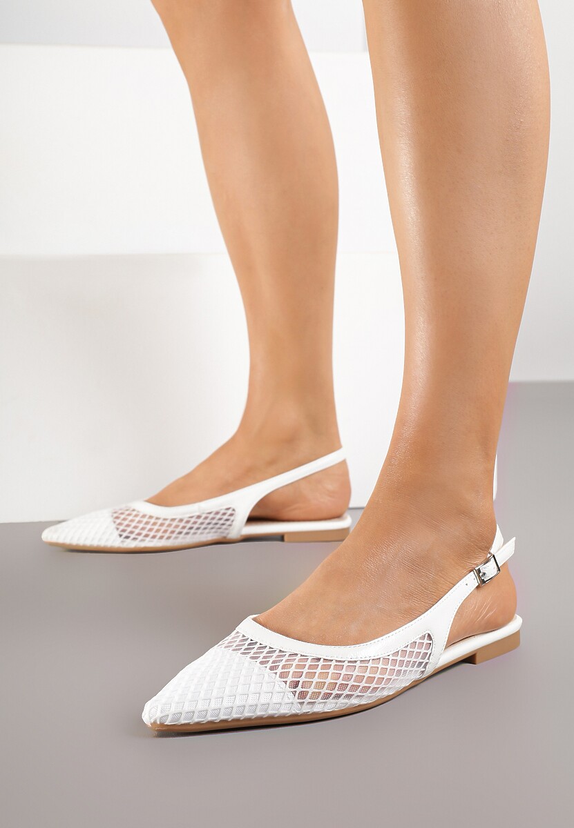 Białe Siateczkowe Sandały ze Szpiczastym Noskiem i Paskiem z Klamerką Yastia