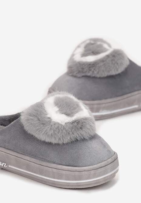Szare Kapcie na Grubej Podeszwie z Futrzaną Aplikacją Phoenix