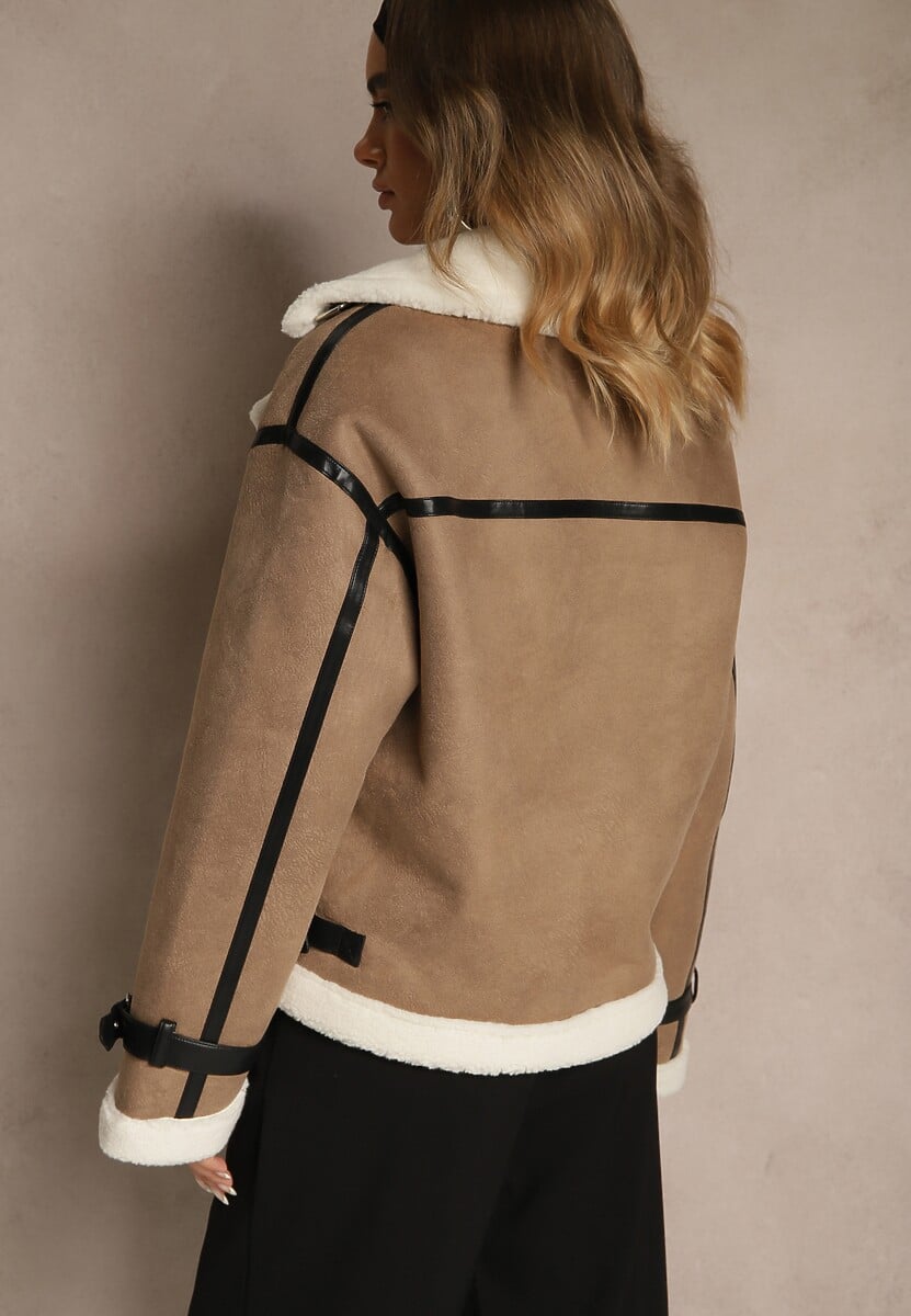 Ciemnobeżowa Kurtka Ramoneska w Stylu Biker z Kożuszkiem i Sprzączkami Mendrie