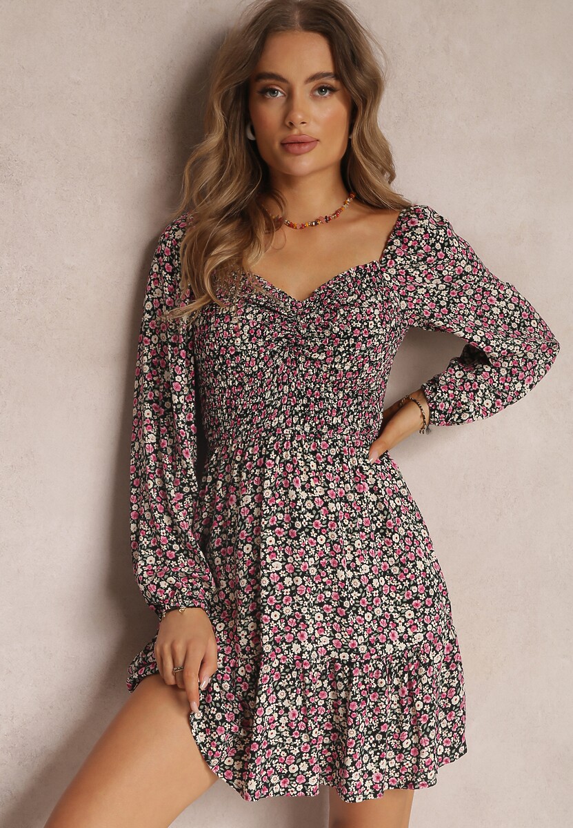 Czarna Sukienka Pheliala