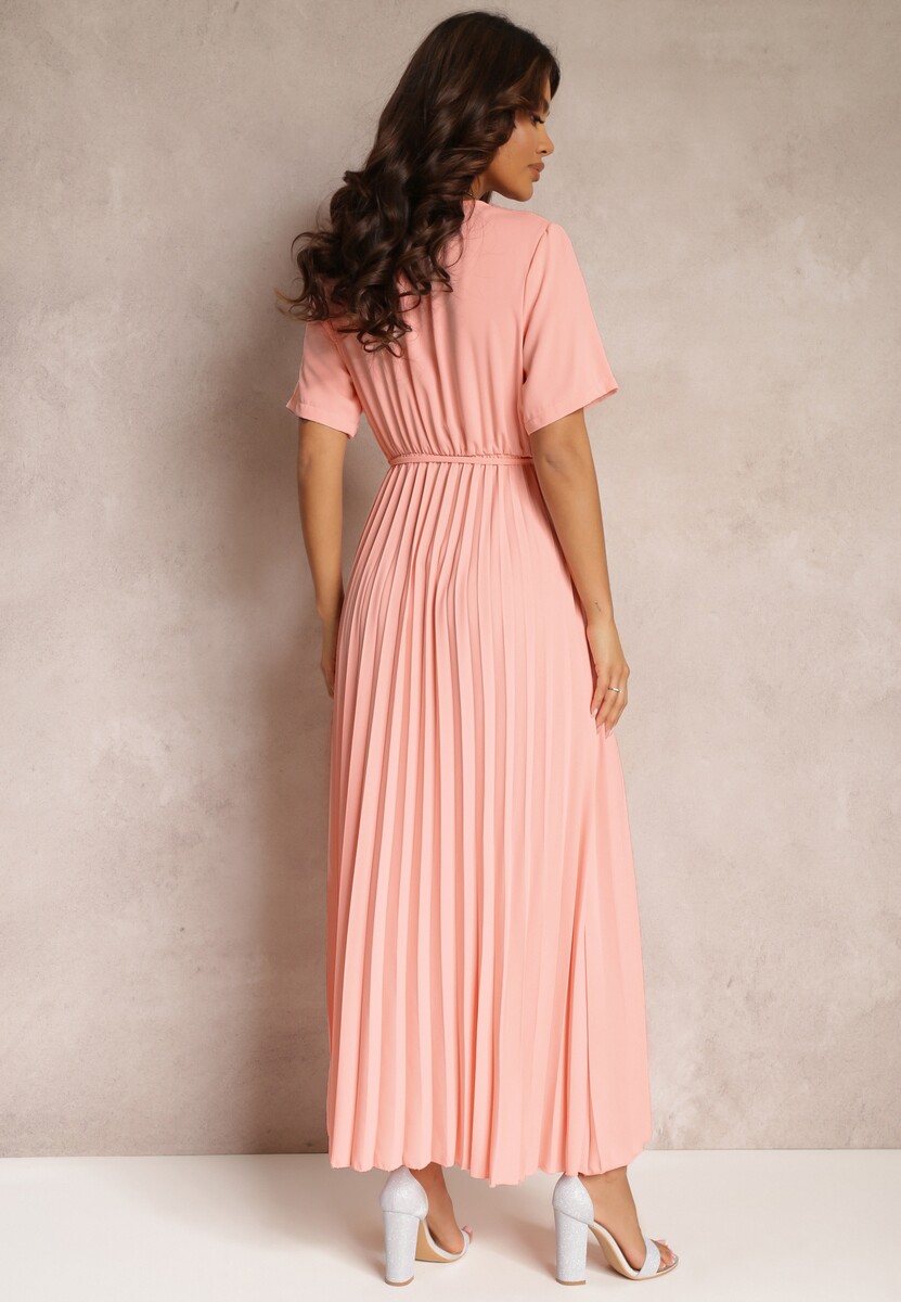 Różowa Rozkloszowana Sukienka Plisowana z Wiązanym Paskiem Eilemona