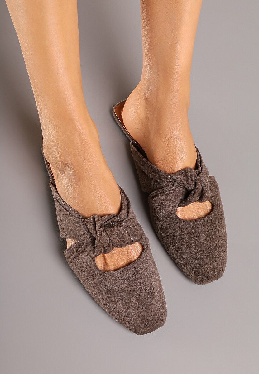 Brązowe Klapki Vices Typu Mule z Ozdobnym Supłem Elitina