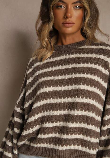 Brązowy Oversizowy Sweter w Paski z Dzianiny z Wełną i Wiskozą Aventole