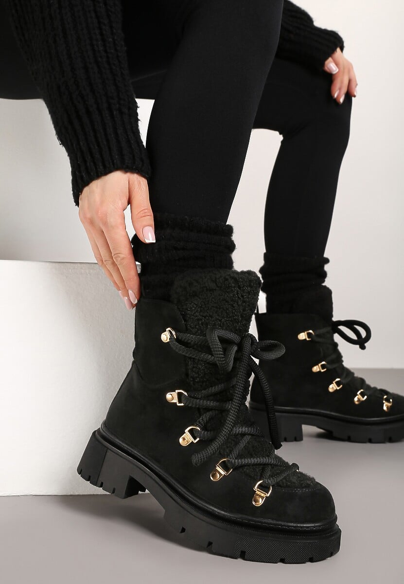 Czarne Traperki Wiązane na Sznurek Ozdobione Kożuszkiem Sidonnie