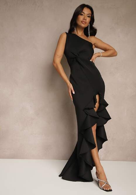 Czarna Sukienka na Ramię Ozdobiona Falbaną Lunivaria