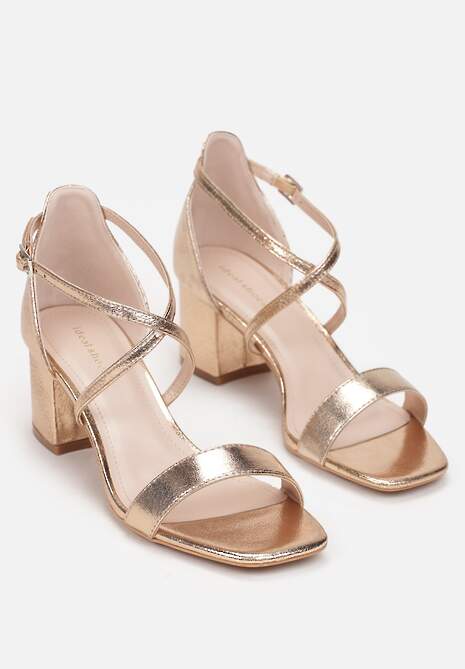 Szampańskie Sandały na Słupku z Paseczkami Usebia