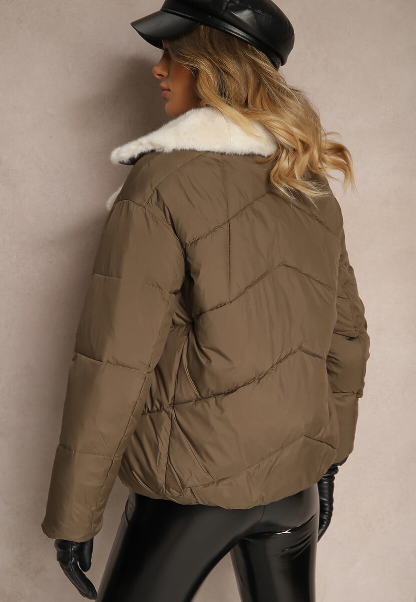 Brązowa Kurtka Ozdobiona Pikowaniem Kołnierzem z Futerkiem i Napami Deolina