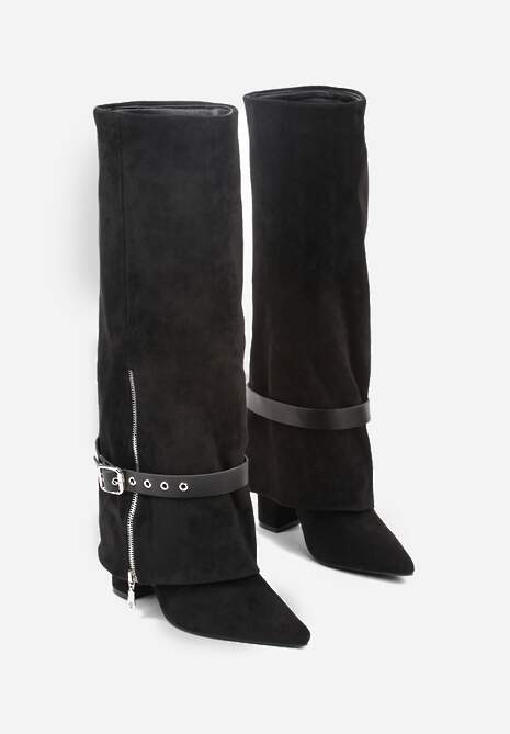 Czarne Kozaki Kowbojki na Słupku Ozdobione Klamrą i Wywiniętą Cholewką Unalasa