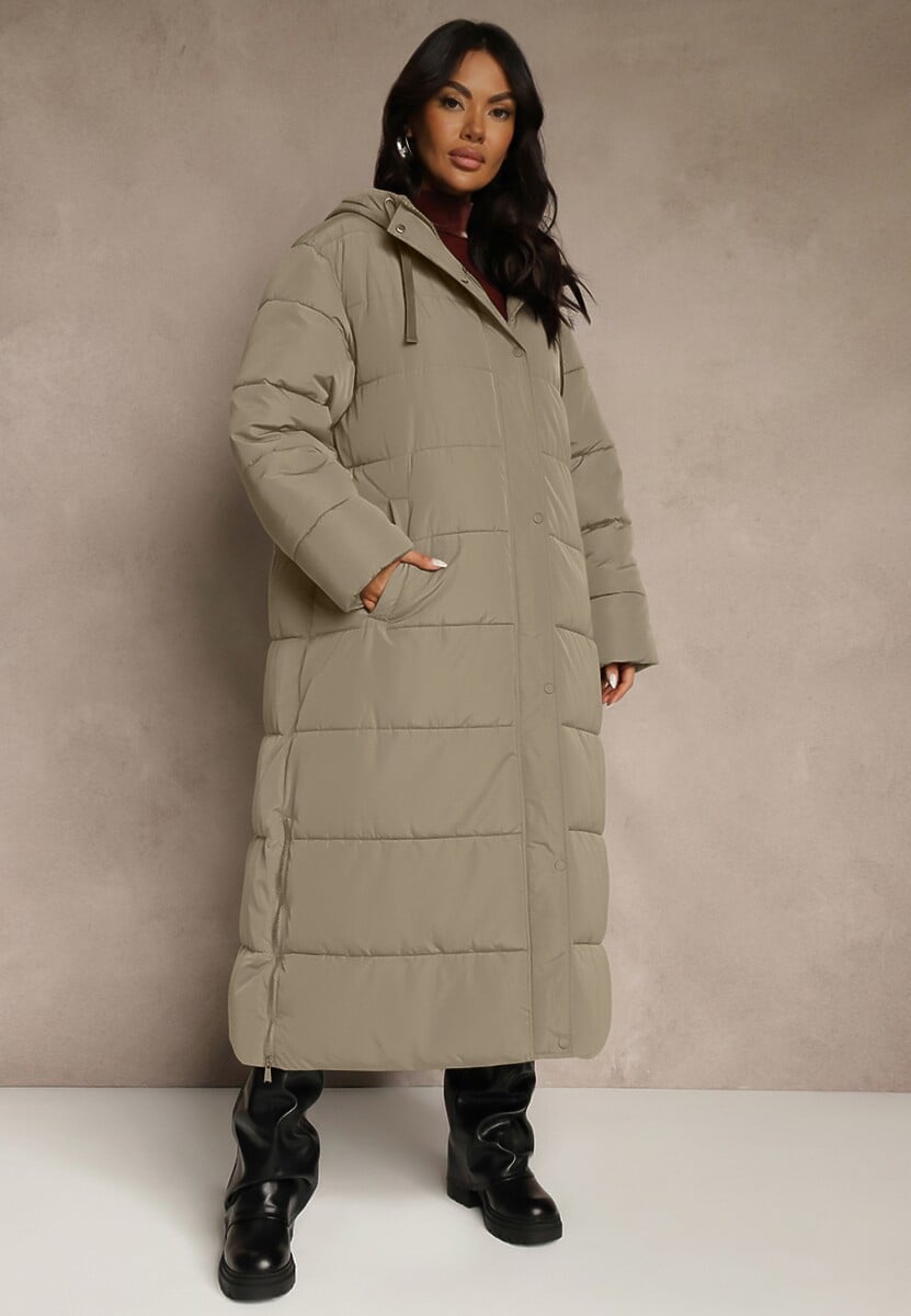 Zielona Długa Kurtka Zimowa z Pikowanymi Przeszyciami Kapturem i Suwakami Mevanesa