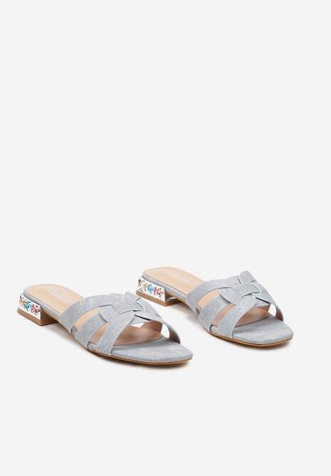 Jasnoniebieskie Płaskie Klapki z Imitacji Skóry Ozdobione Cyrkoniami Yanestria