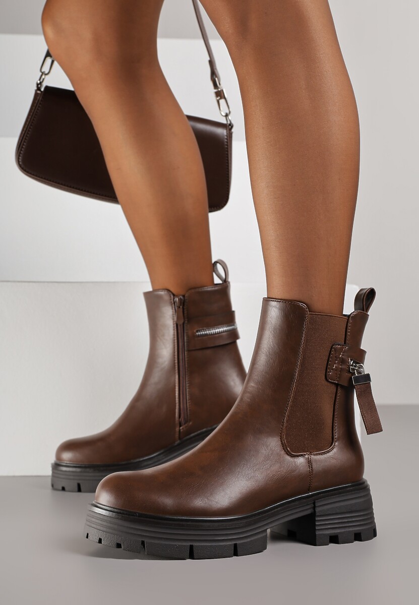 Brązowe Botki Typu Sztyblety na Platformie Ozdobione Aplikacją Nemalea