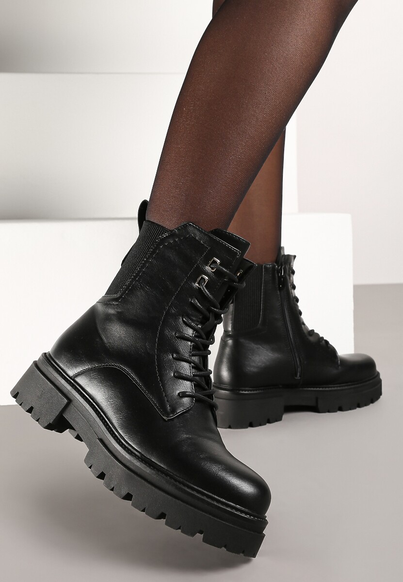 Czarne Botki o Fasonie Workerów z Elastyczną Wstawką Frankilla