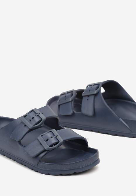 Granatowe Płaskie Klapki z Pianki z Ozdobnymi Klamerkami Neldine