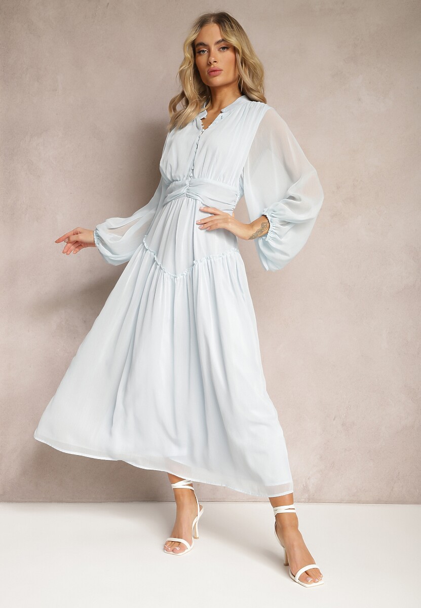 Jasnoniebieska Elegancka Sukienka w Stylu Vintage z Powlekanymi Guzikami i Marszczeniami Lefandia