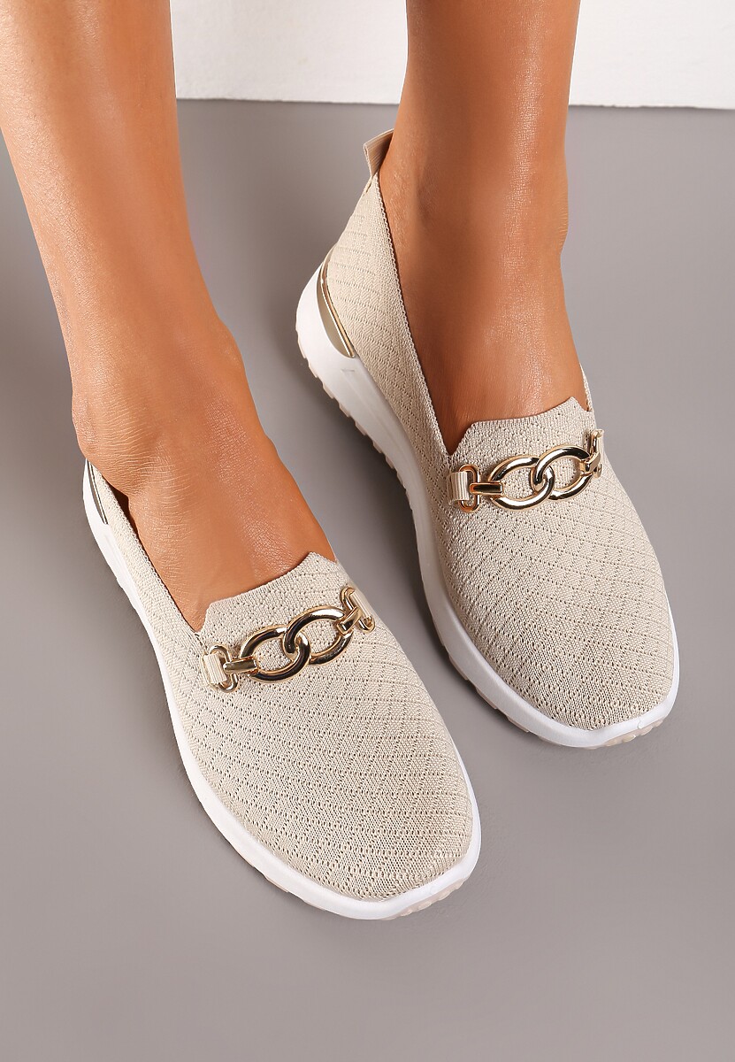Beżowe Wsuwane Półbuty w Stylu Tenisówek Ozdobione Klamrą Wiatalia