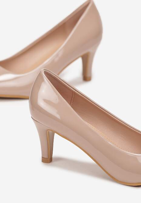 Beżowe Szpilki z Lakierowanej Imitacji Skóry na Niskim Obcasie Mondia