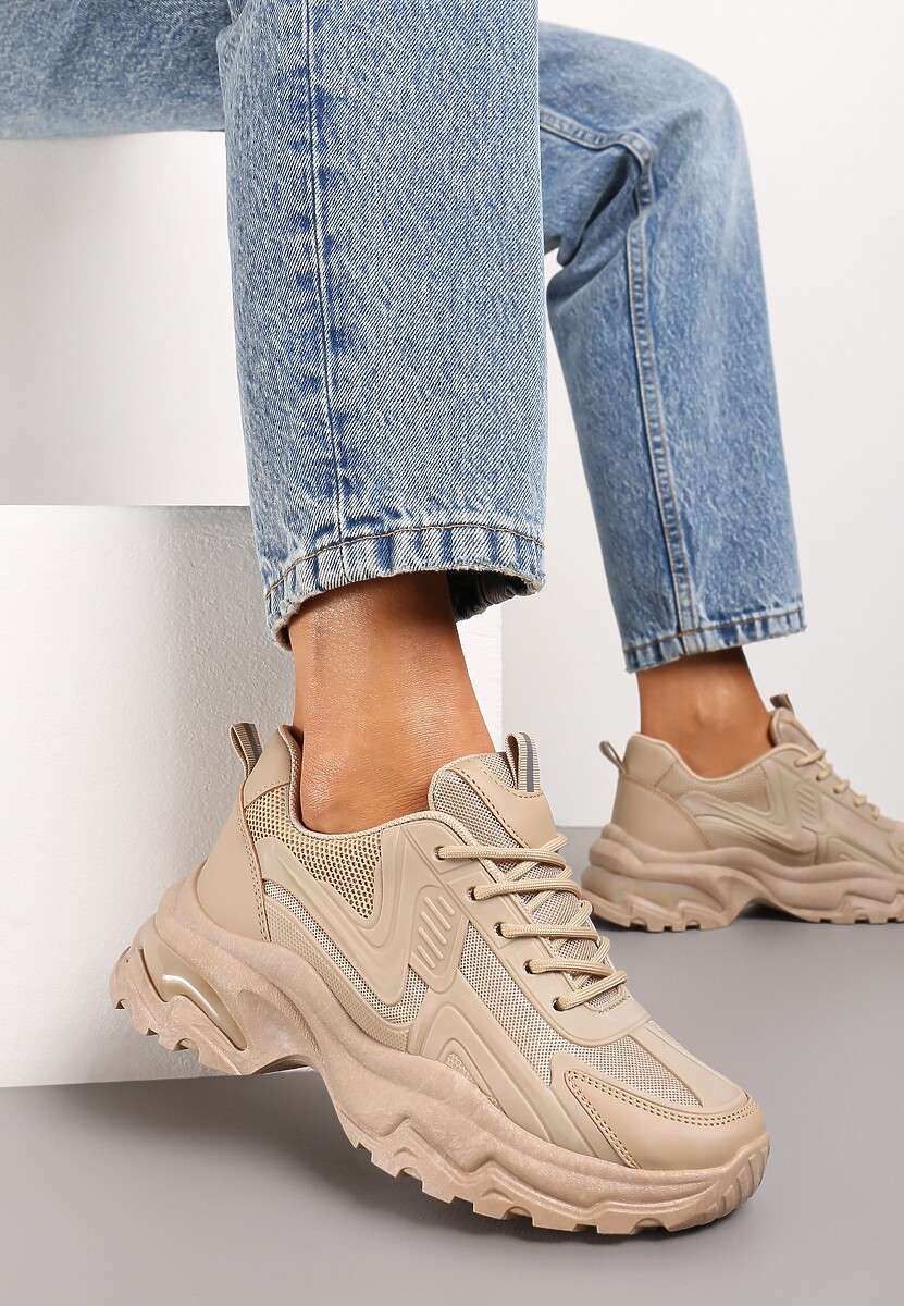 Ciemnobeżowe Sneakersy z Grubą Podeszwą ze Sznurowaniem i Siateczkowymi Wstawkami Lenivia