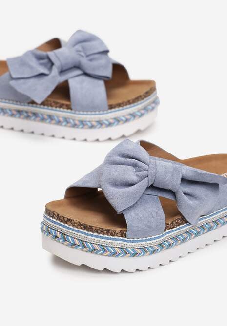 Niebieskie Klapki z Kokardką z Tkaniny i Dekoracyjną Platformą Inaile