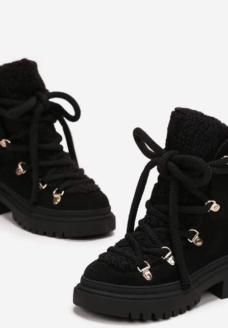 Czarne Traperki Wiązane na Sznurek Ozdobione Kożuszkiem Sidonnie