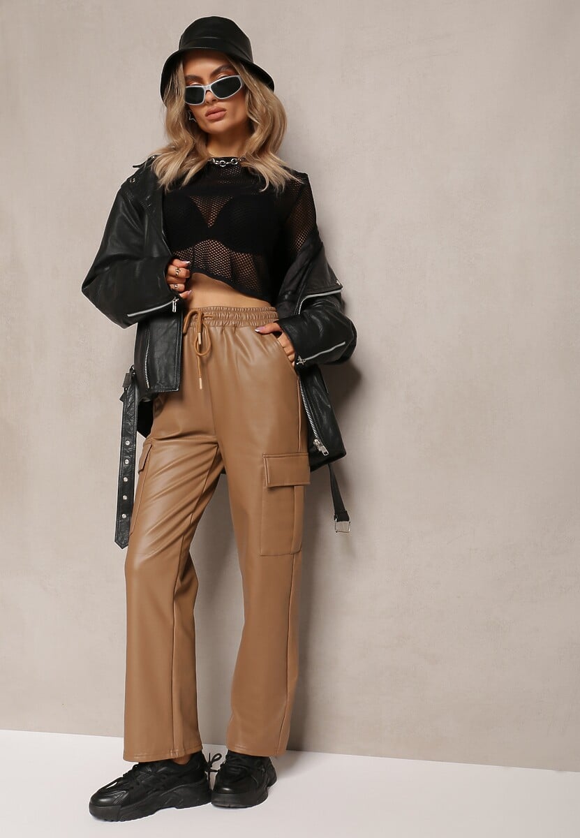 Ciemnobeżowe Szerokie Spodnie High Waist Ocieplone w Stylu Cargo z Gumką w Pasie i Kieszeniami na Klapy Vilencja