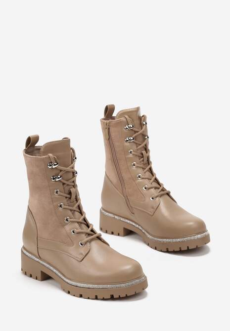 Ciemnobeżowe Sznurowane Botki Workery na Płaskiej Podeszwie Ozdobionej Cyrkoniami Musilia