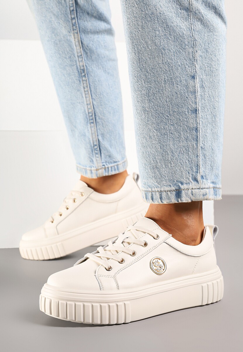 Beżowe Sneakersy na Platformie ze Skóry Naturalnej z Metaliczną Ozdobą Dolennea