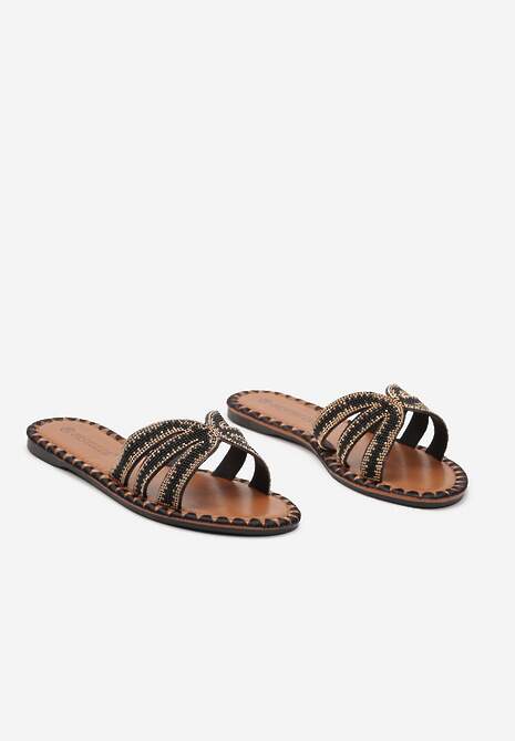 Czarne Klapki na Płaskiej Podeszwie ze Zdobieniami Vornia