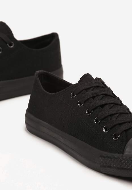 Czarne Klasyczne Trampki Vices Sznurowane Przed Kostkę Elleriome