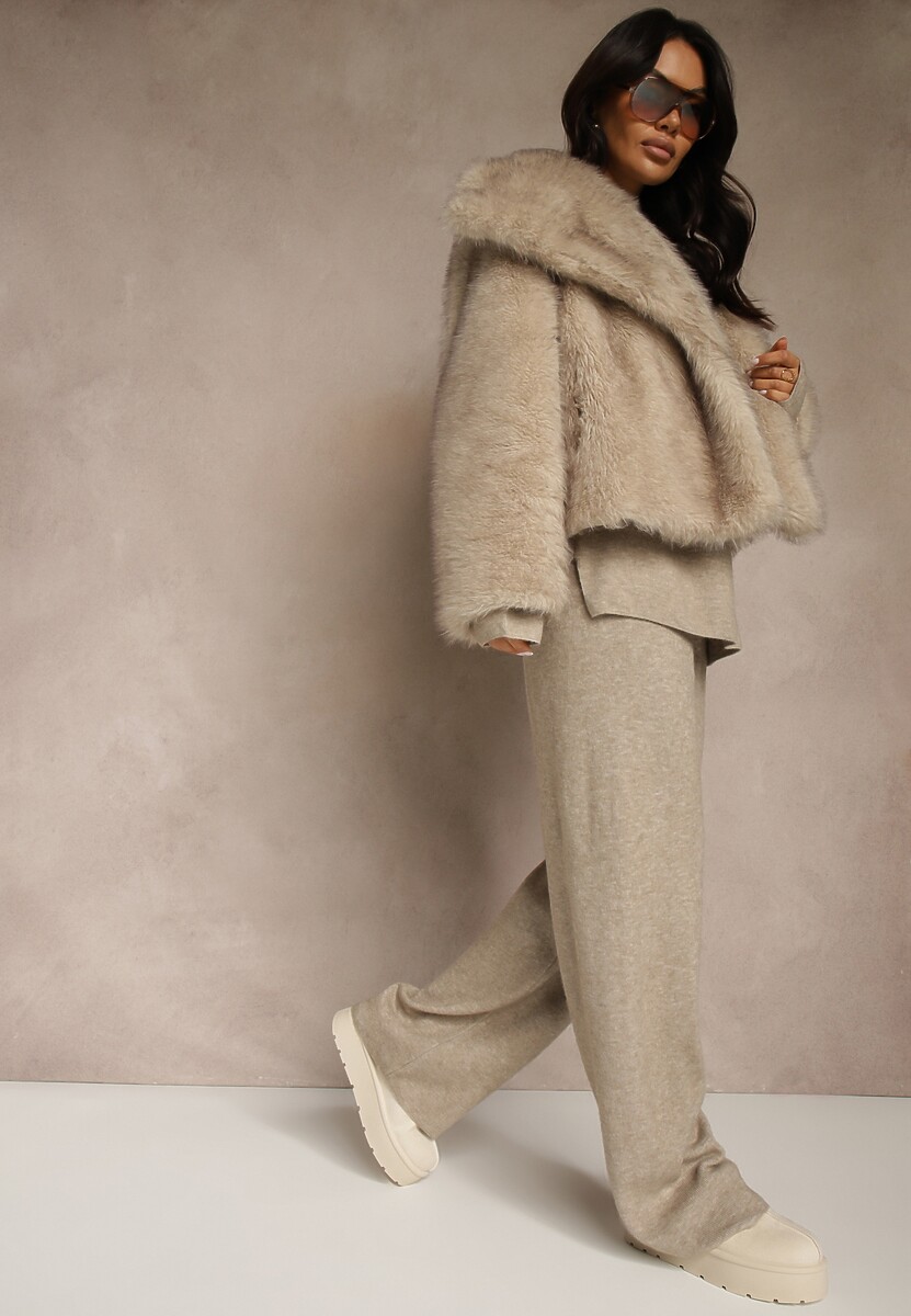 Beżowy Komplet Oversize z Dzianiny z Wełną Sweter i Szerokie Spodnie Alenria