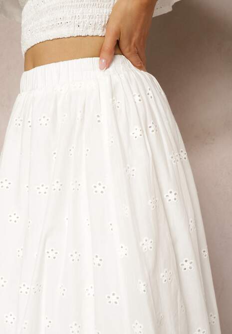 Biała Bawełniana Rozkloszowana Spódnica z Haftem Podszewką i Gumką w Pasie Illonica