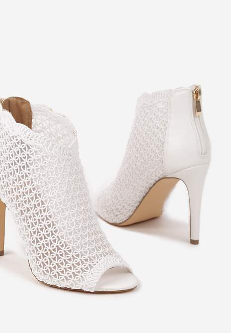 Białe Eleganckie Ażurowe Sandały Vices na Szpilce Nelithin