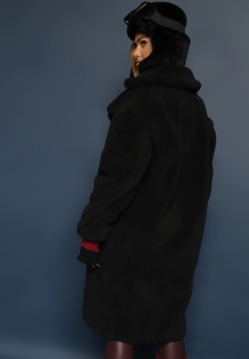 Czarny Futrzany Płaszcz Teddy Zapinany na Guziki Bathalasa