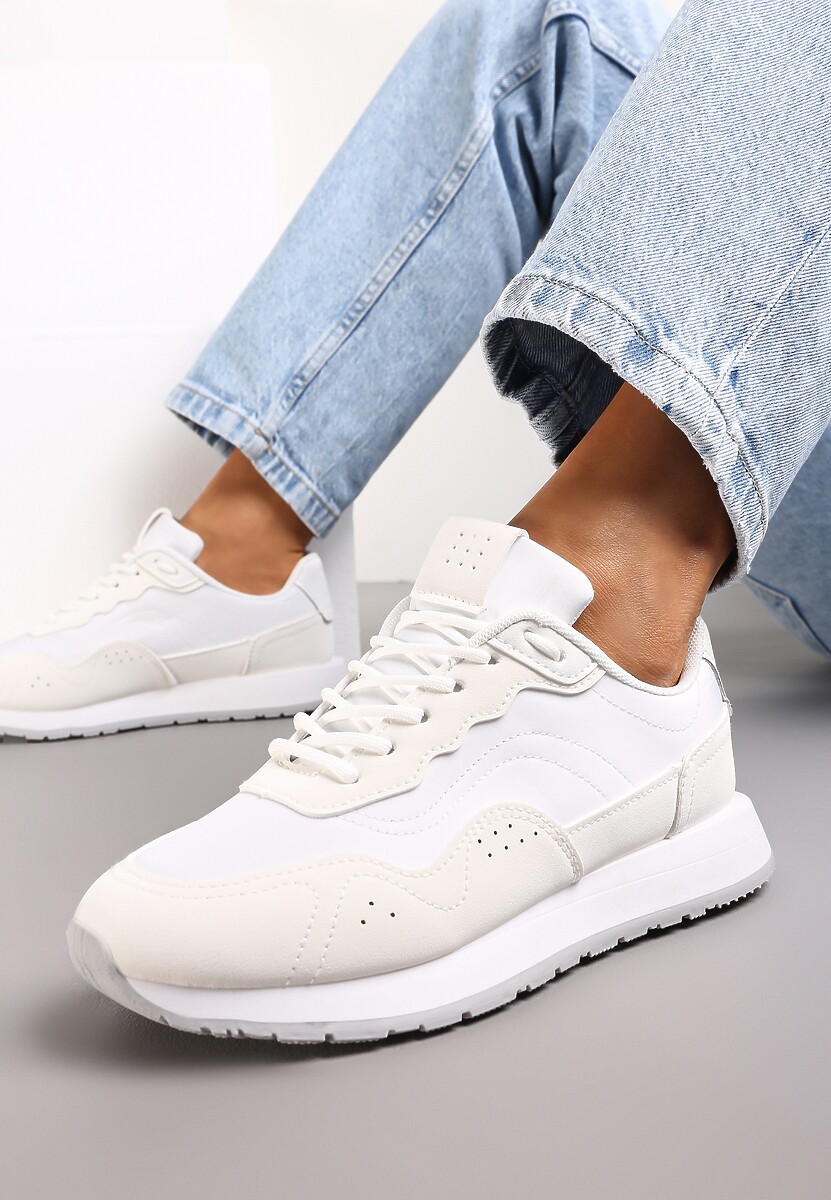 Ciemnobeżowe Sneakersy Zdobione Wstawkami z Imitacji Skóry Fayela