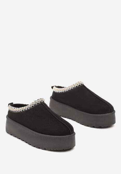 Czarne Śniegowce na Platformie z Niską Cholewką i Haftowanym Wzorem Zivilae